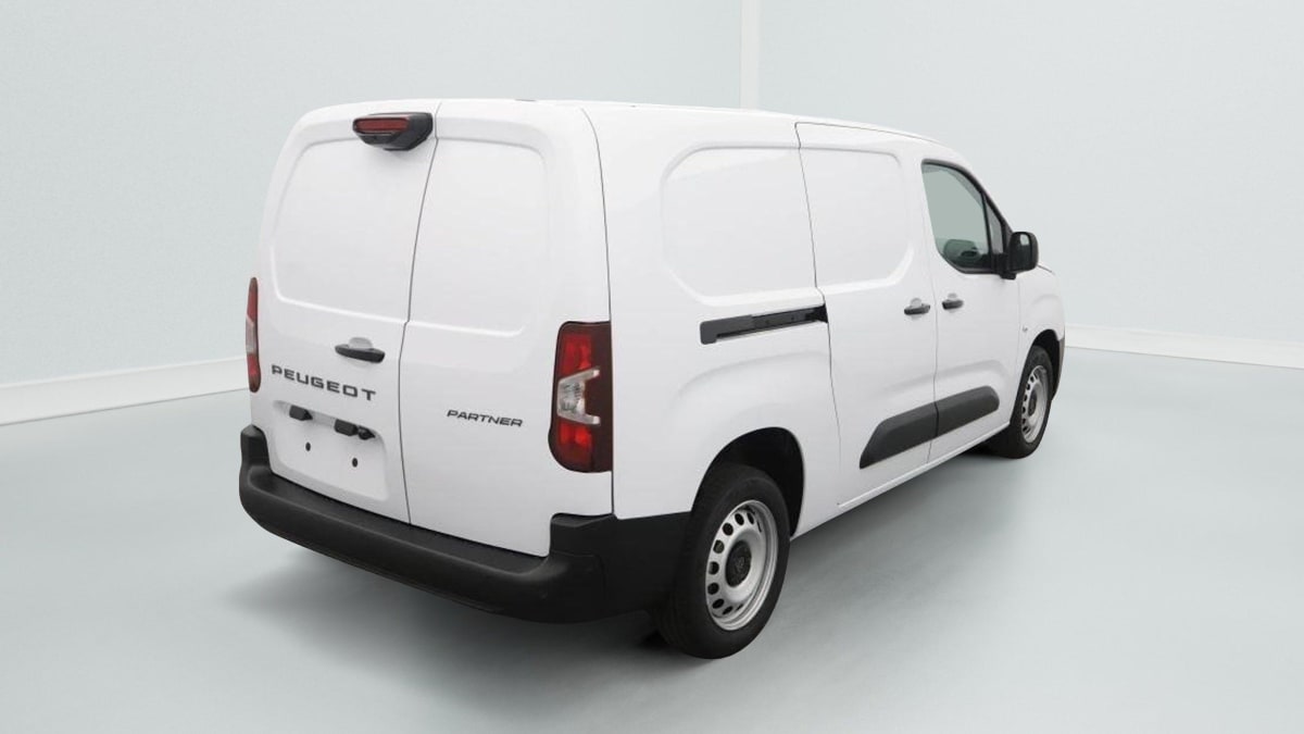PEUGEOT PARTNER XL 950KG HDI 130CH EAT8
