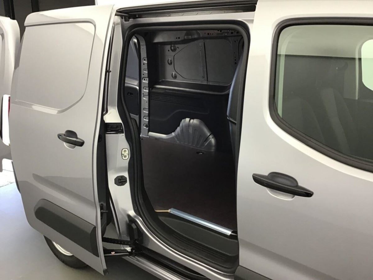 PEUGEOT PARTNER 130 L2