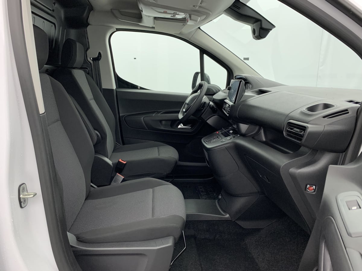 PEUGEOT PARTNER FOURGON XL 950 KG HDI 130 EAT8