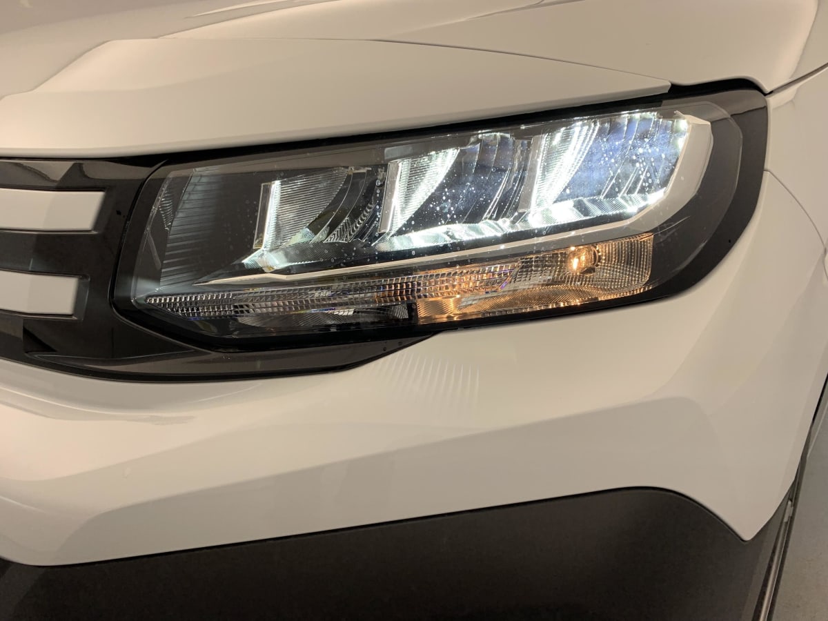 Peugeot Partner Fourgon - Image 23