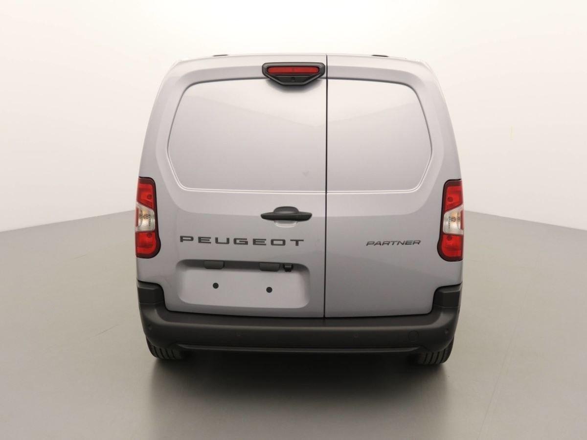 PEUGEOT PARTNER FOURGON M 650 KG HDI 130 EAT8