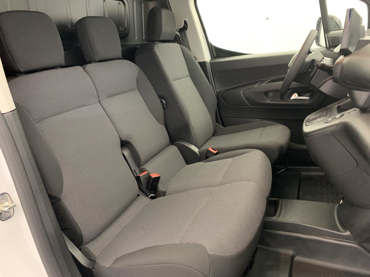 PEUGEOT PARTNER FOURGON M 1000 KG HDI 130 EAT8