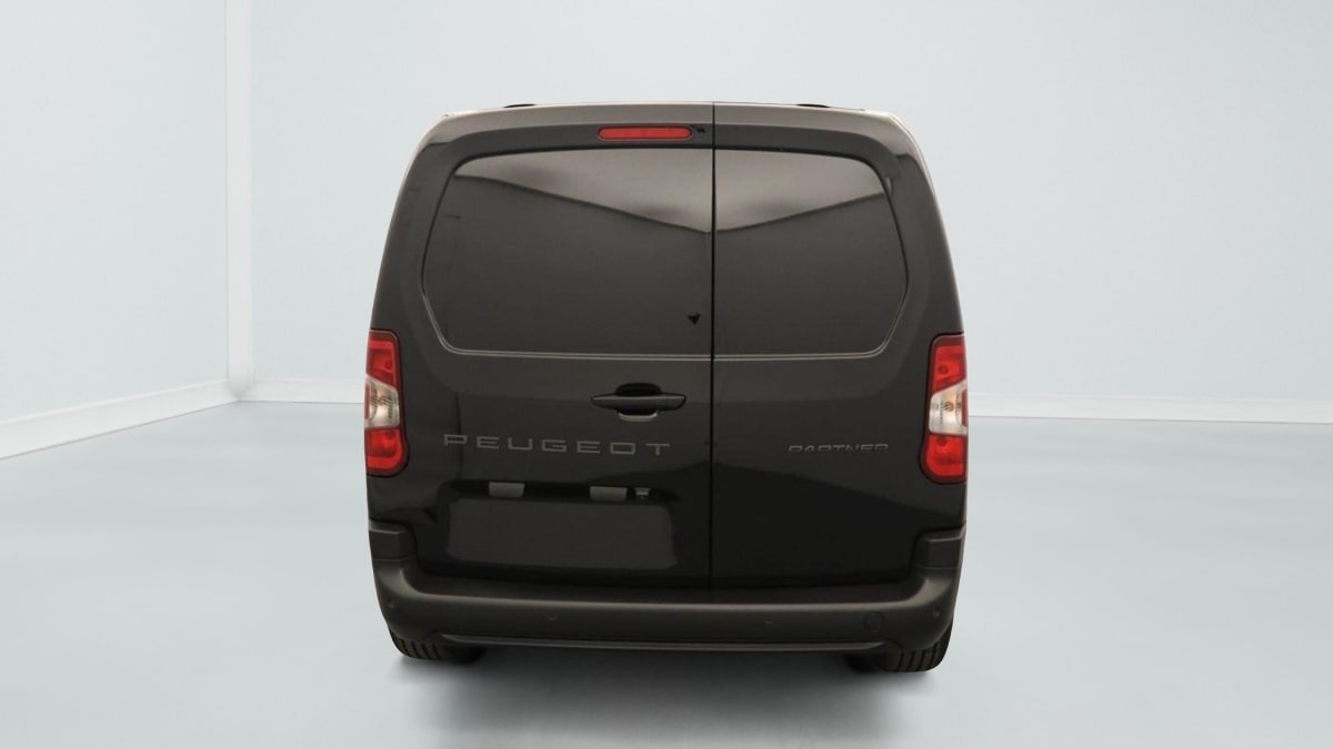 PEUGEOT PARTNER FOURGON M 650 KG HDI 130 EAT8