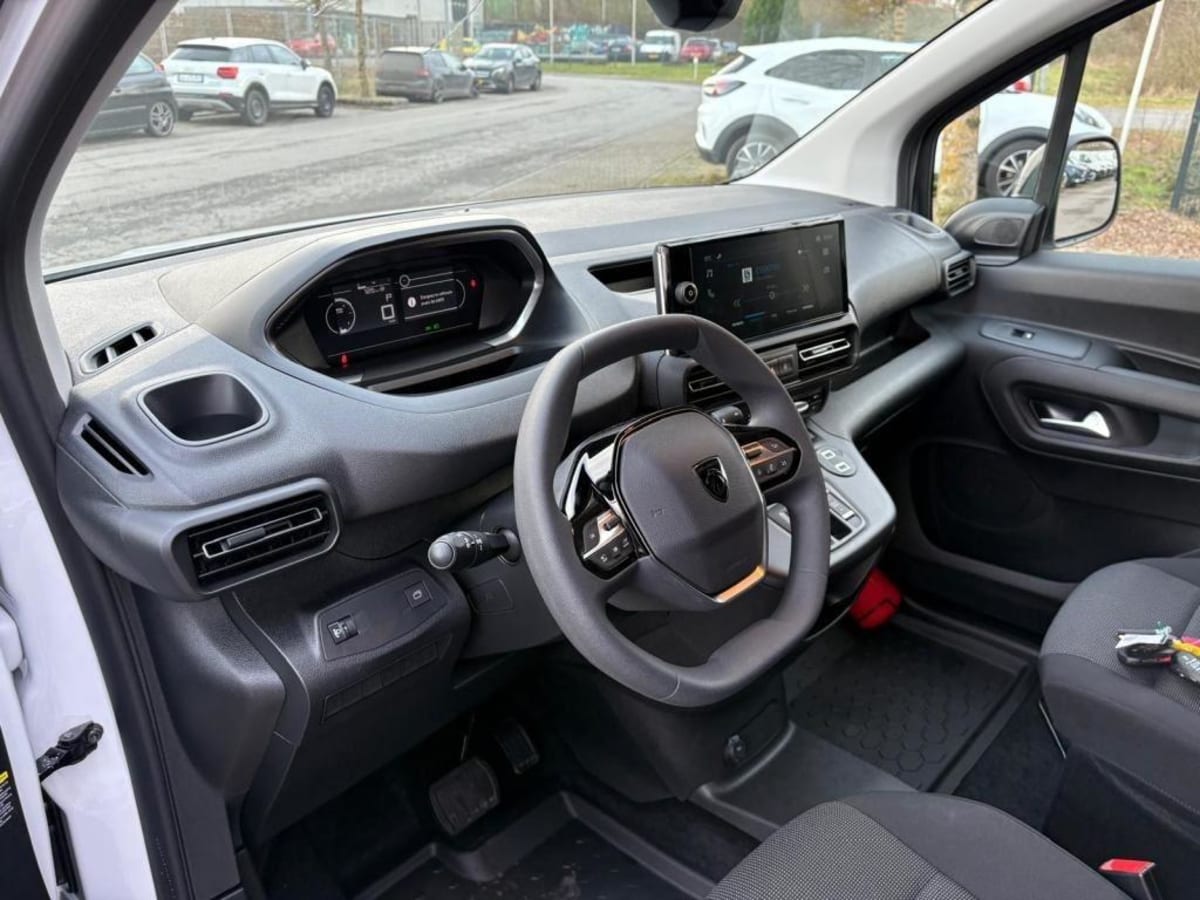 PEUGEOT PARTNER FOURGON XL DIESEL 130 CH AUT.