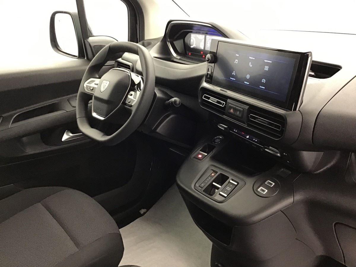 PEUGEOT PARTNER FOURGON M 650 KG HDI 130 EAT8