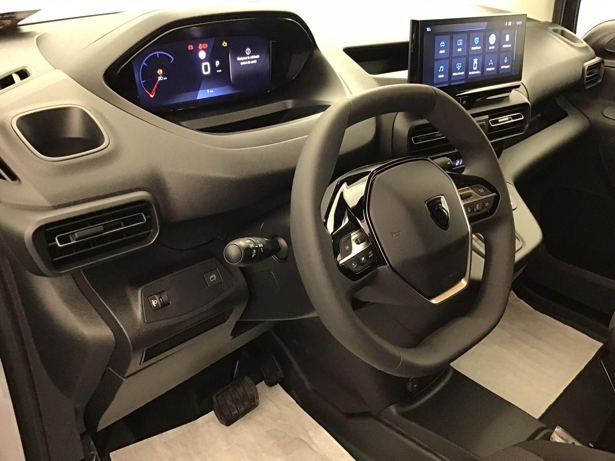 PEUGEOT PARTNER STANDARD LIGHT 650 KG VAN 1.5 HDI 130