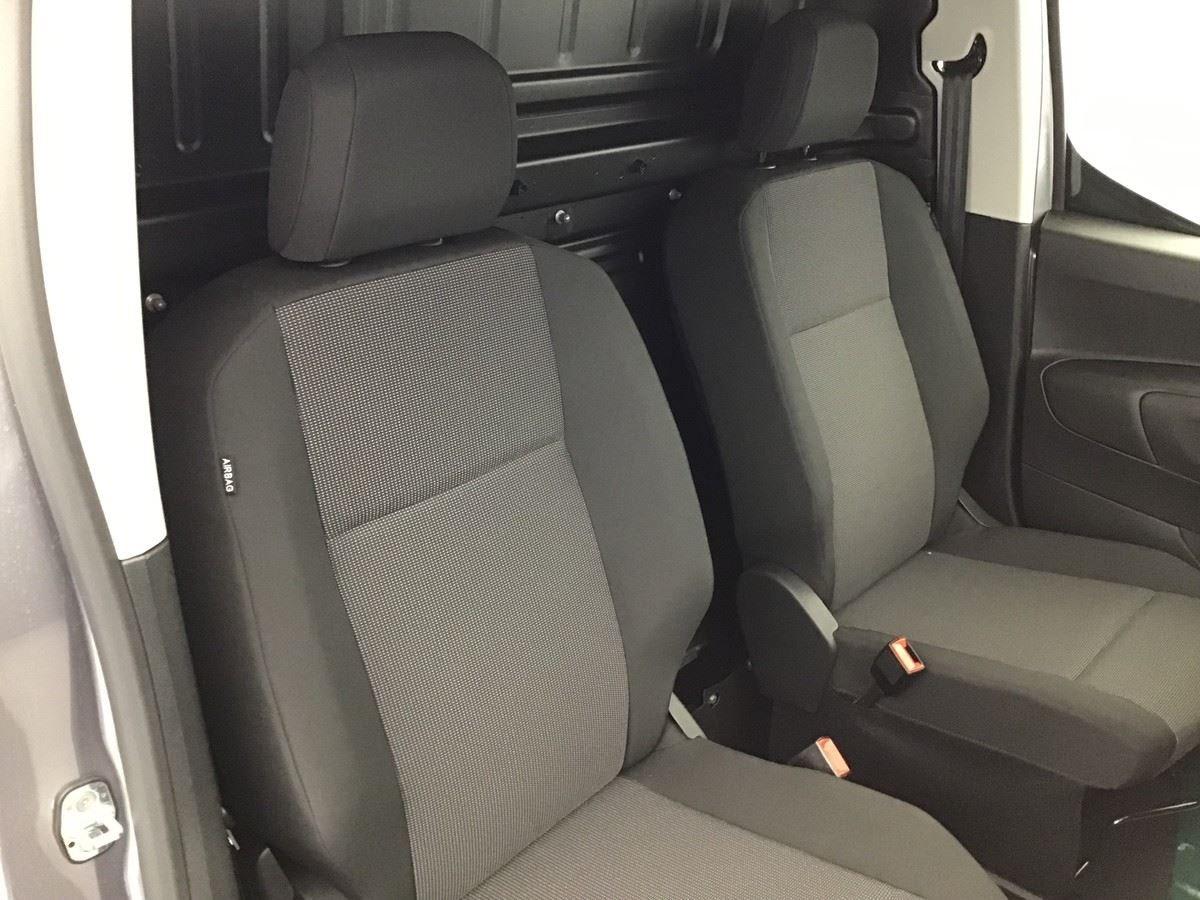PEUGEOT PARTNER STANDARD LIGHT 650 KG VAN 1.5 HDI 130