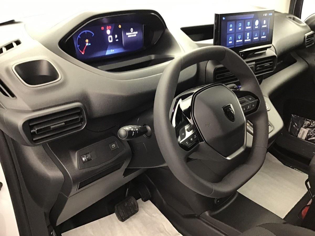 PEUGEOT PARTNER STANDARD LIGHT 650 KG VAN 1.5 HDI 130