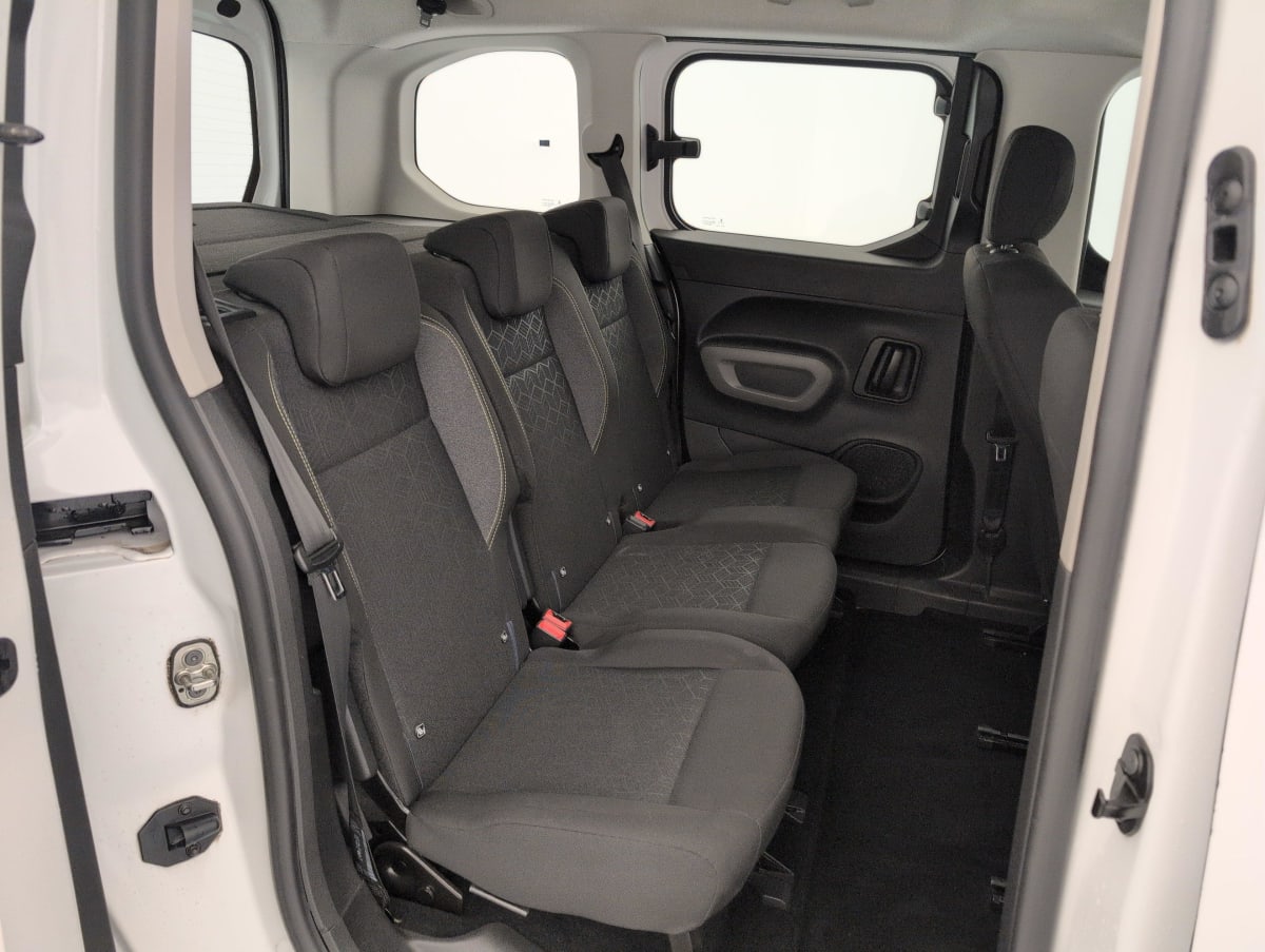 Peugeot Rifter - Image 10