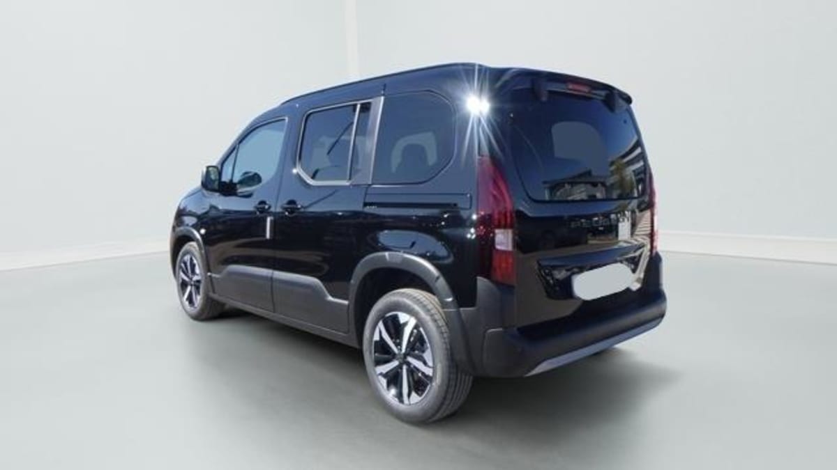 PEUGEOT RIFTER RIFTER M HDI 130 EAT8 5PL GT