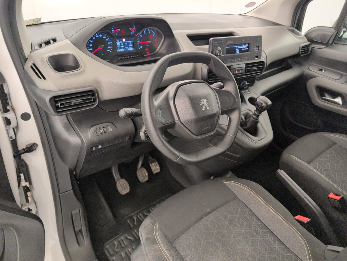 Peugeot Rifter - Image 17
