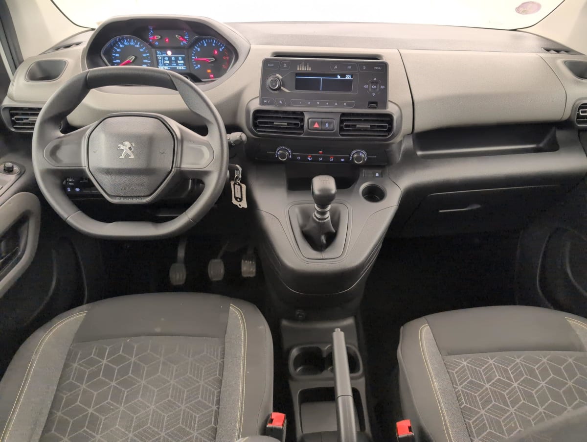 Peugeot Rifter - Image 13
