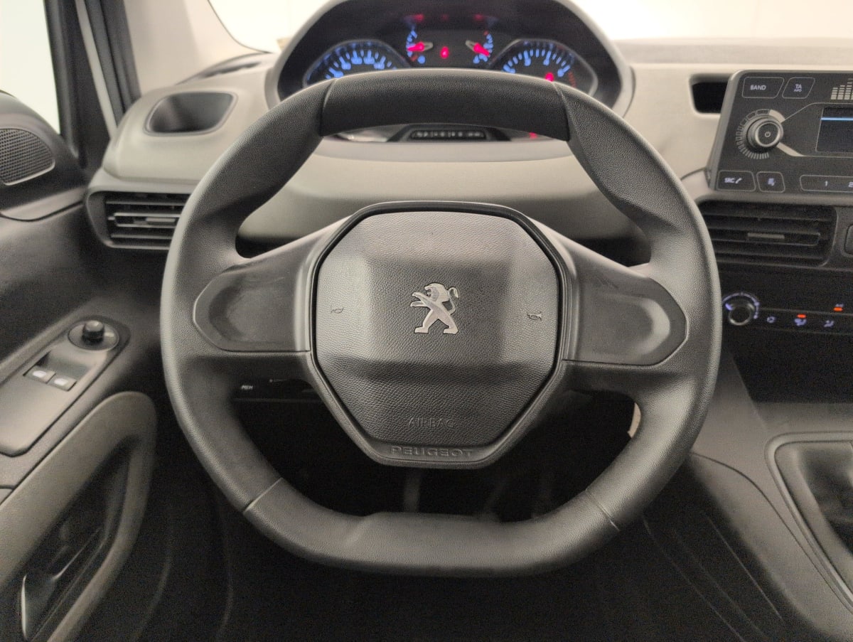 Peugeot Rifter - Image 15