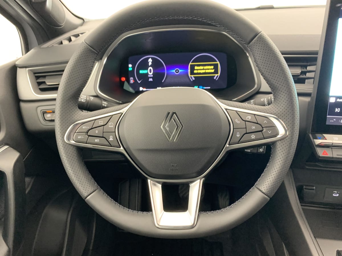 Renault Captur - Image 42