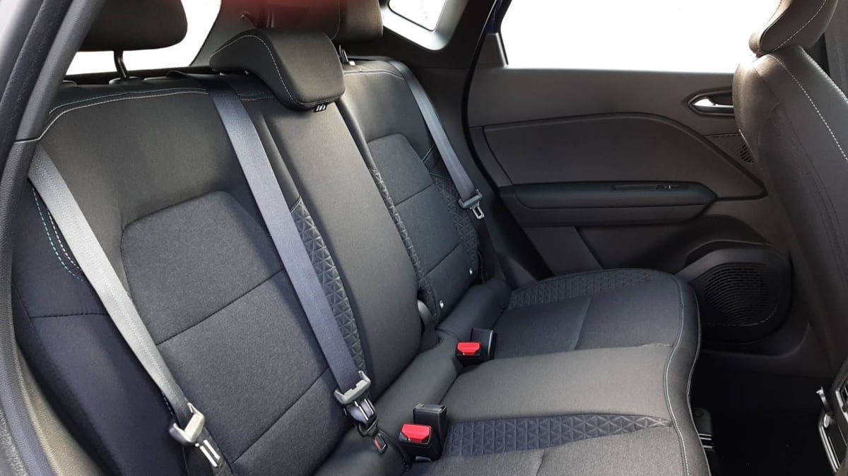 Renault Captur - Image 63