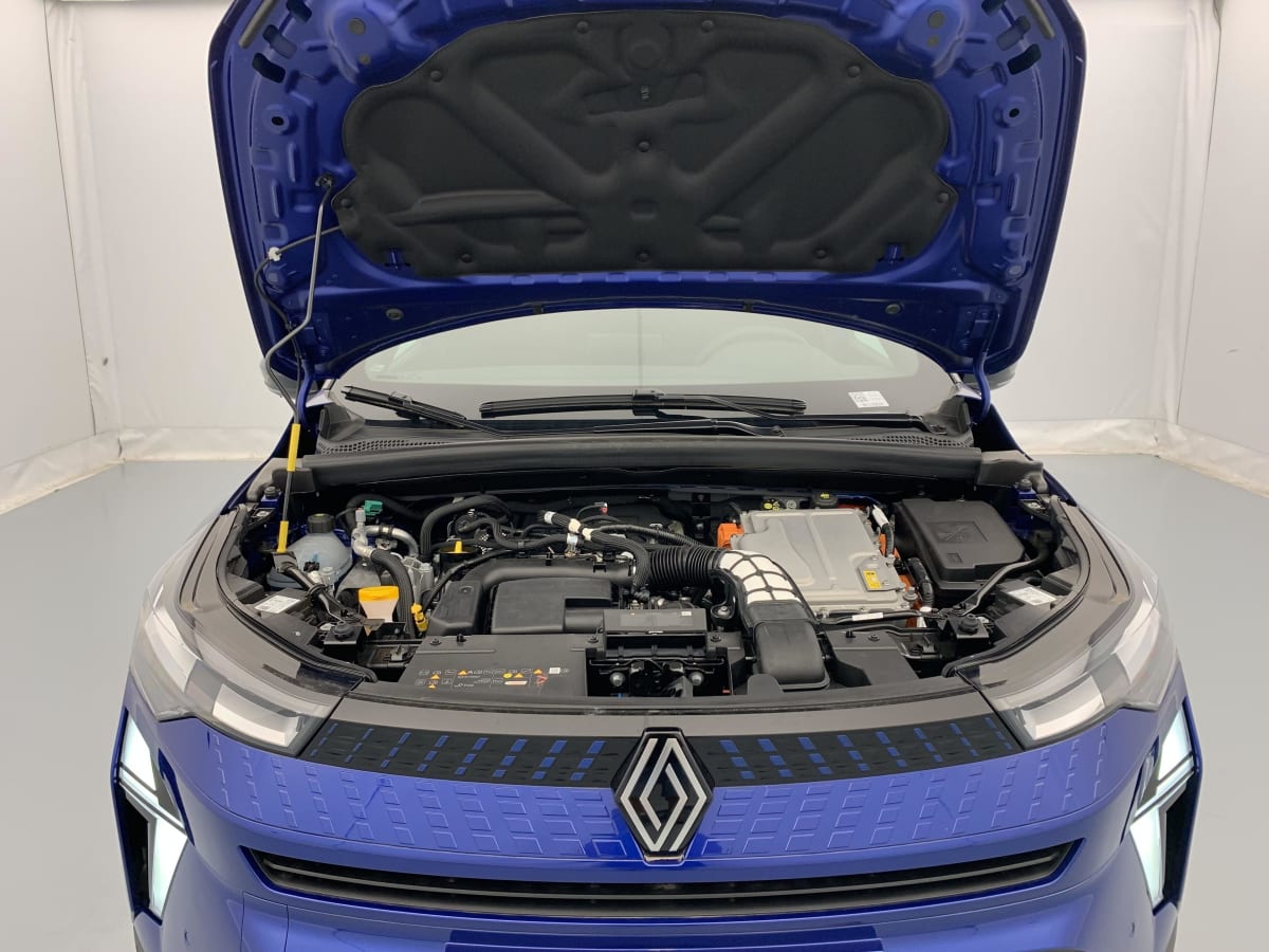 Renault Captur - Image 74
