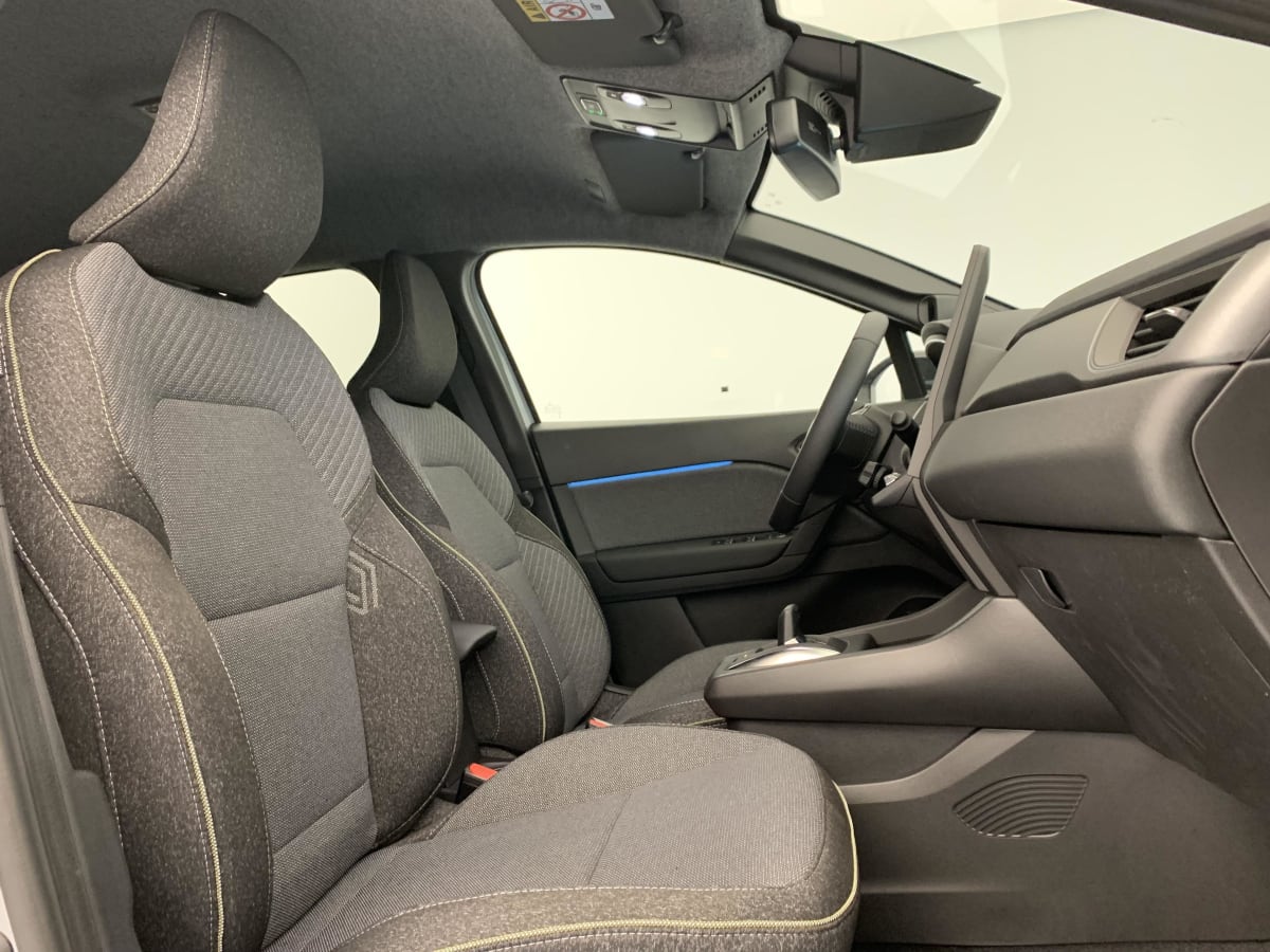 Renault Captur - Image 59