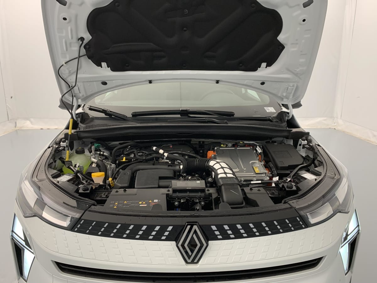 Renault Captur - Image 25