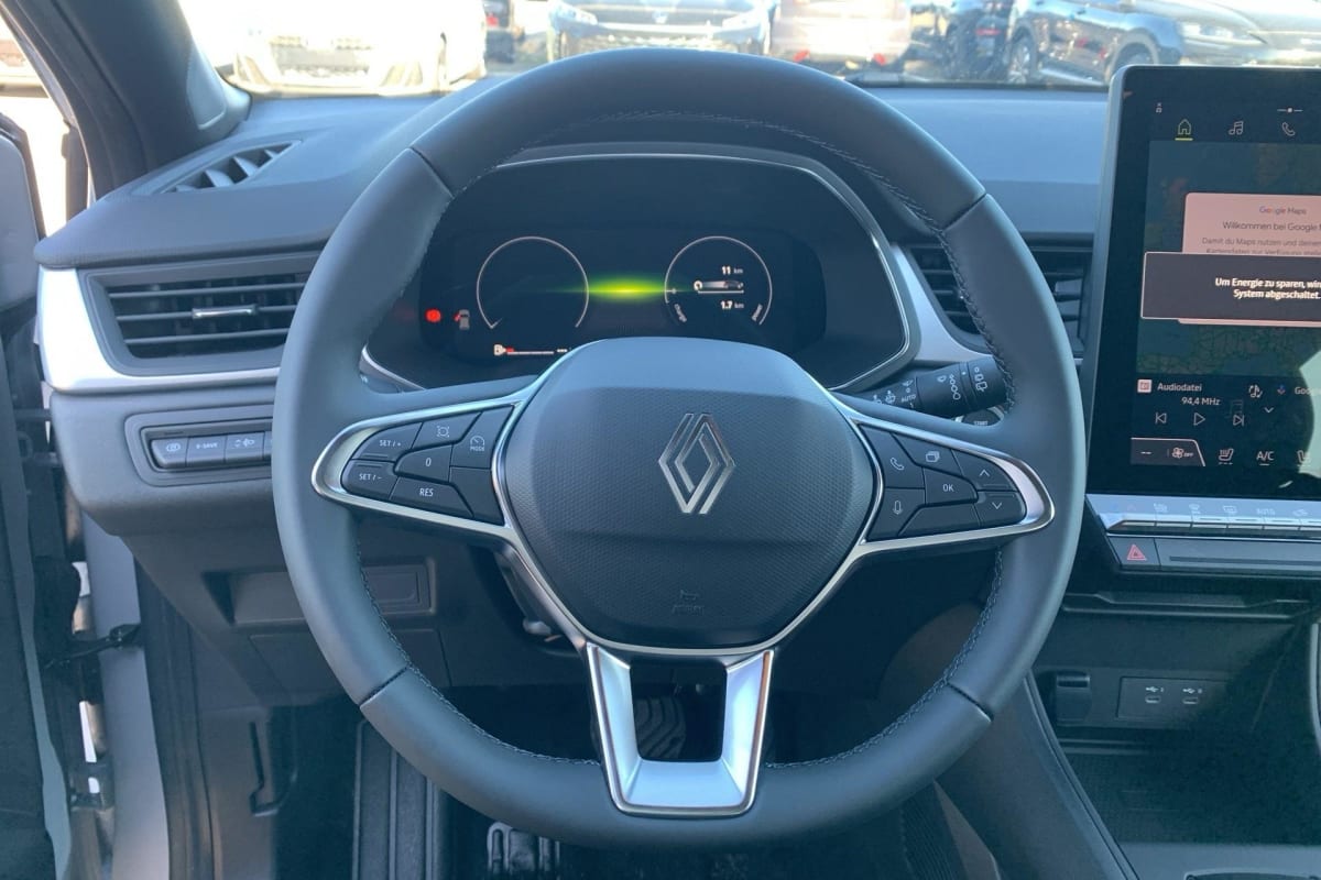 Renault Captur - Image 14