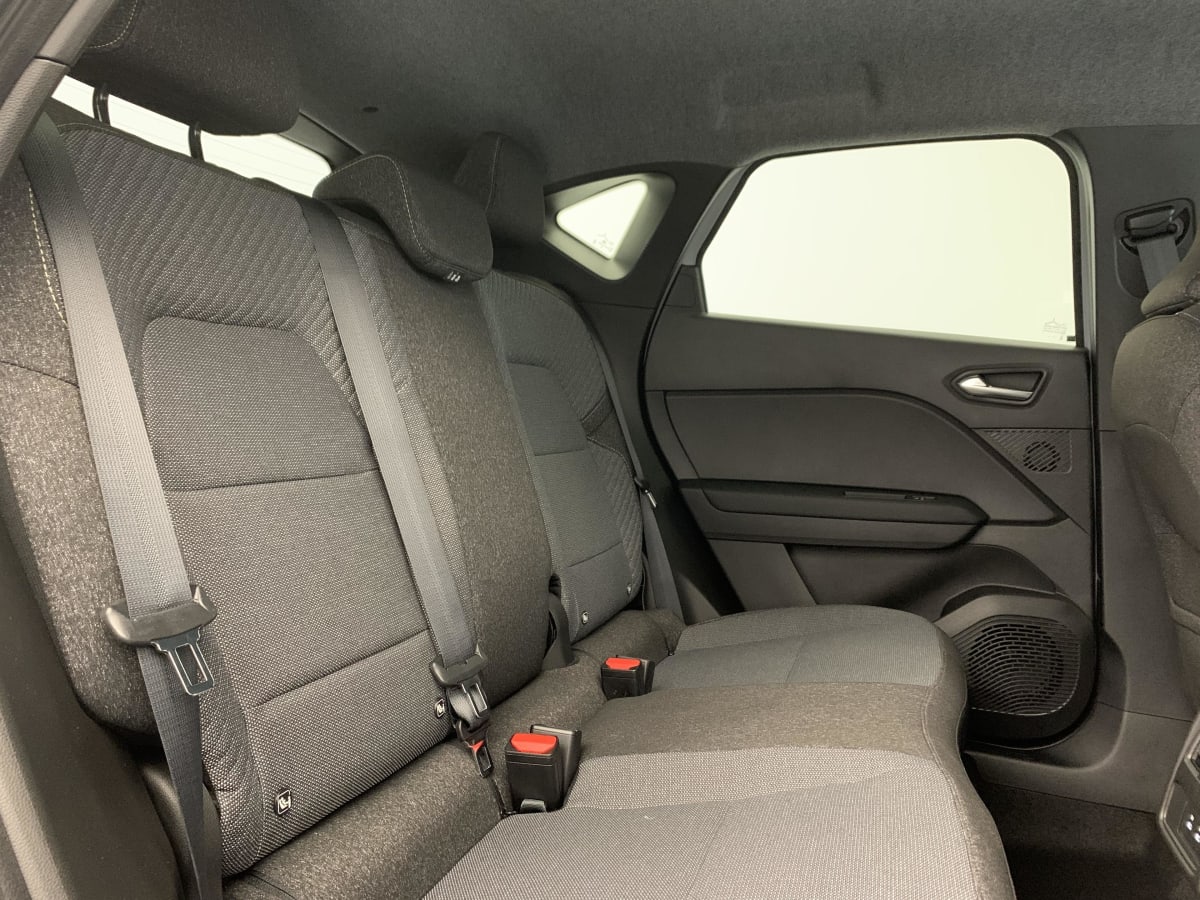 Renault Captur - Image 60