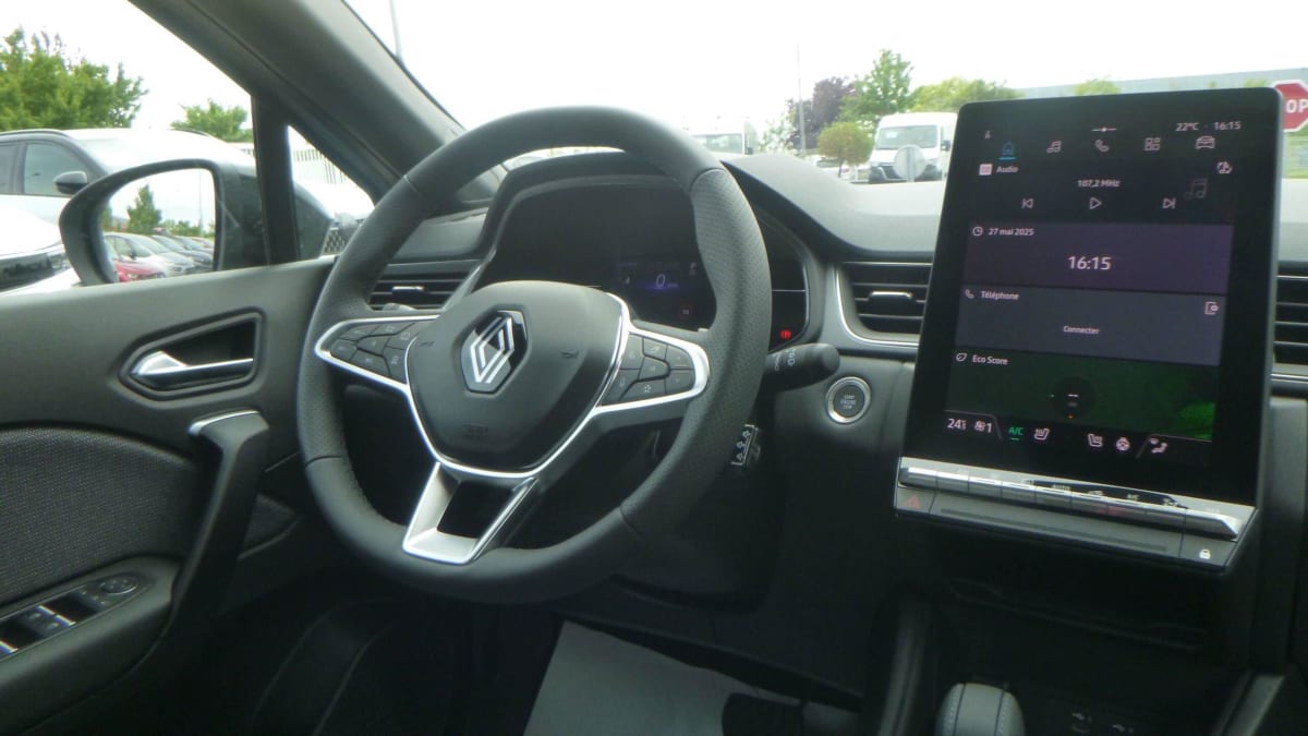 RENAULT CAPTUR CAPTUR MILD HYBRID 160 EDC TECHNO