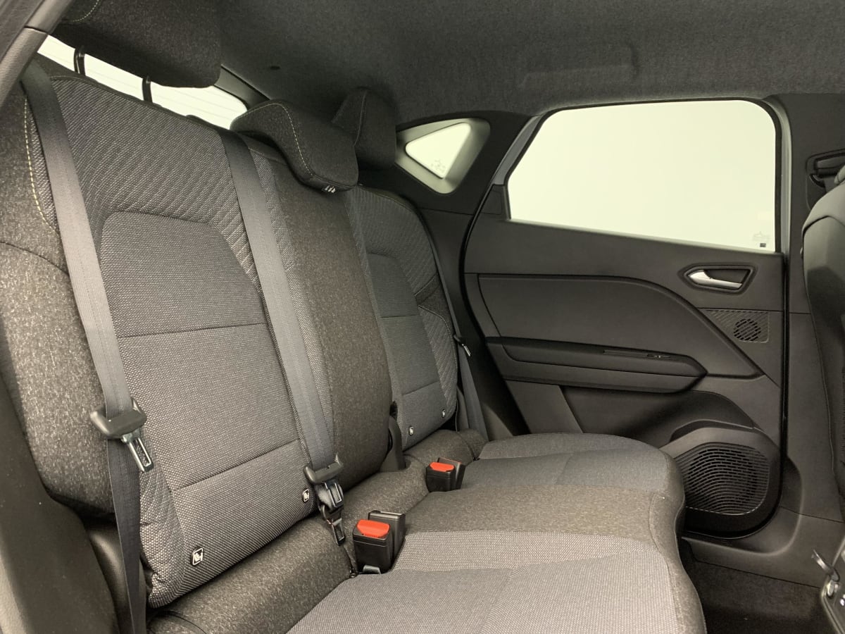 Renault Captur - Image 62