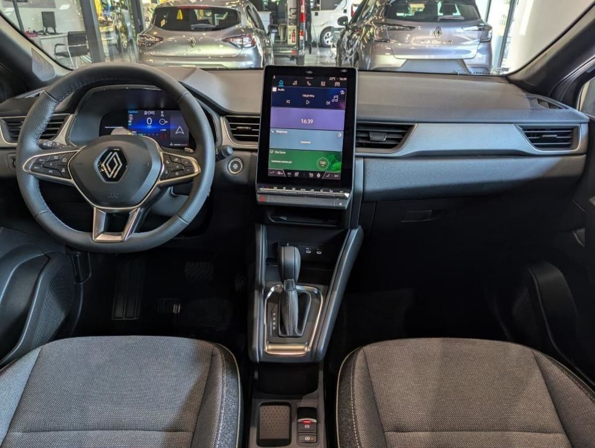 RENAULT CAPTUR CAPTUR MILD HYBRID 160 EDC TECHNO