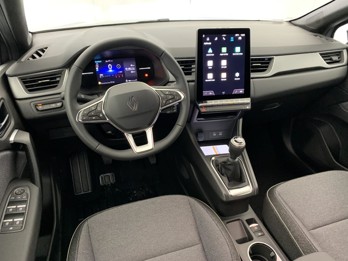 Renault Captur - Image 40