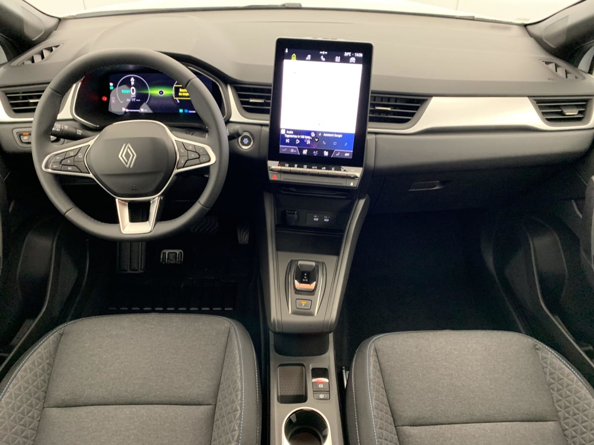 Renault Captur - Image 32
