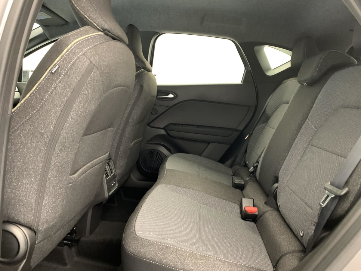 Renault Captur - Image 47