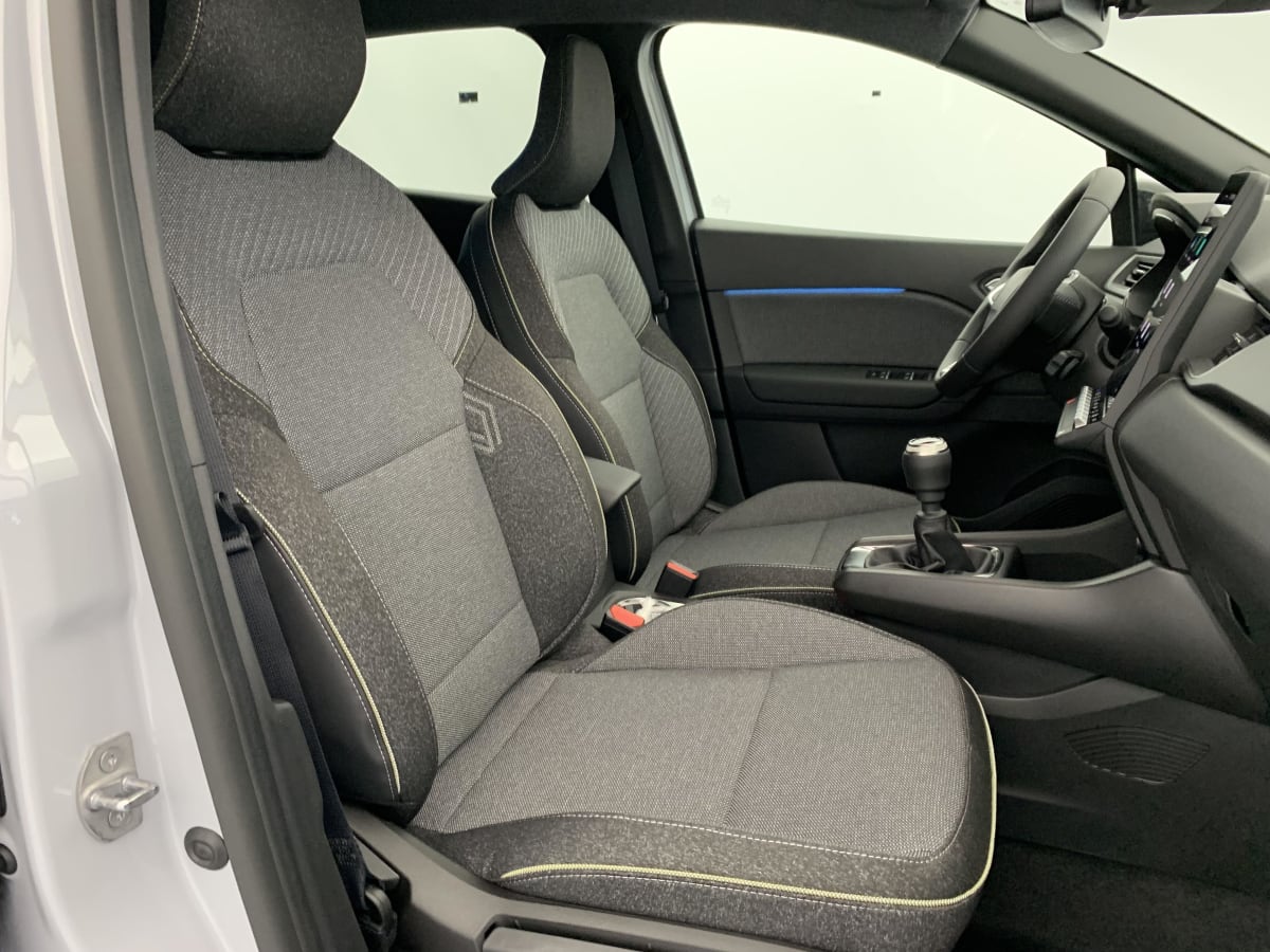 Renault Captur - Image 9