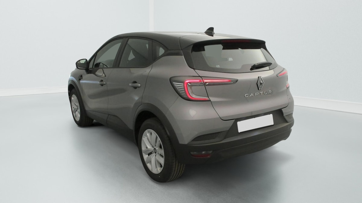 Renault Captur - Image 31