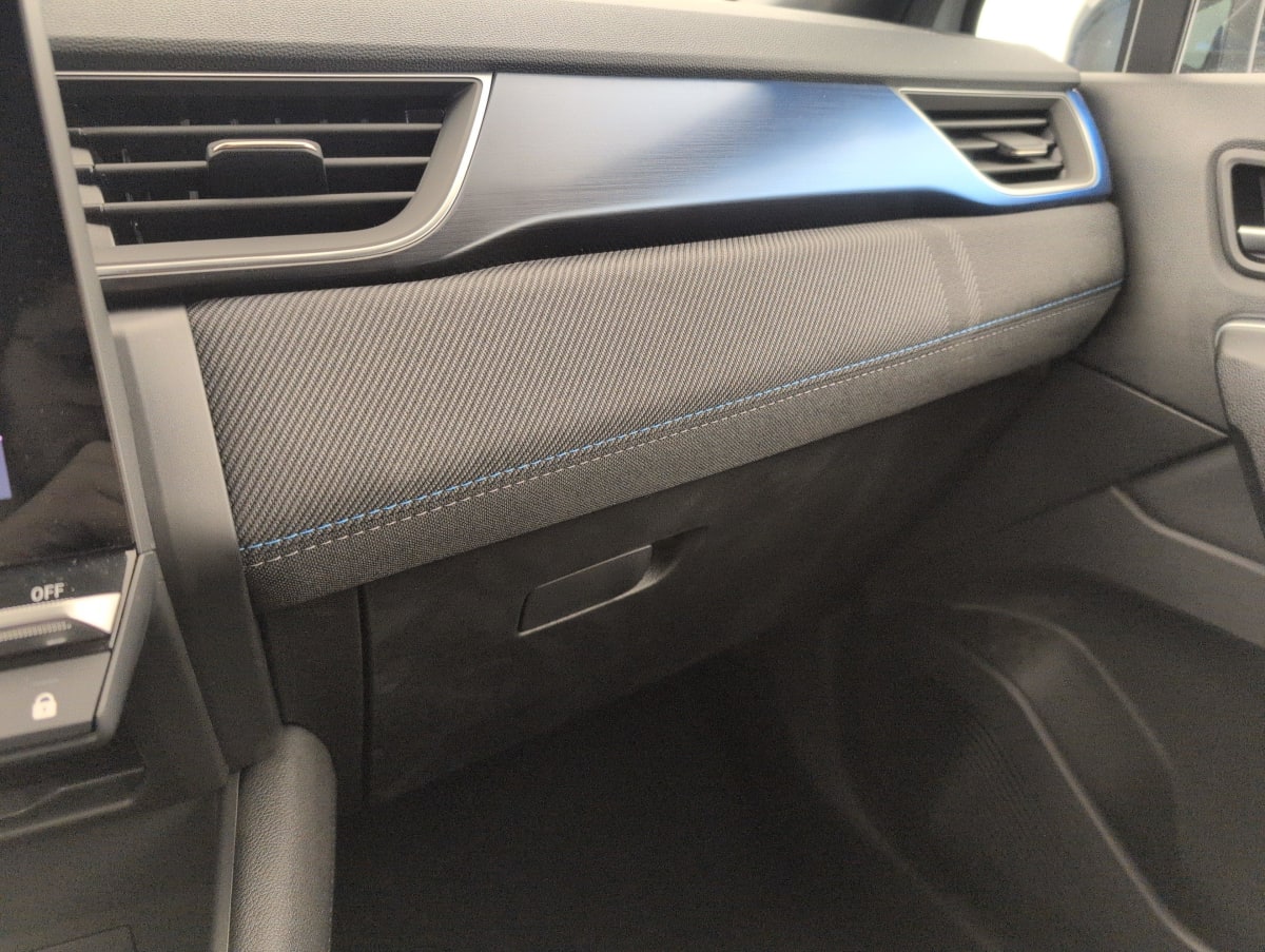 Renault Captur - Image 26