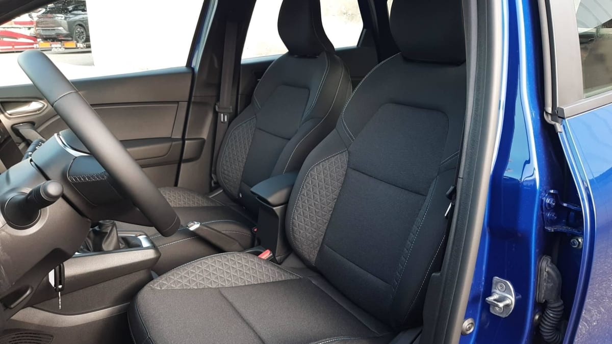 Renault Captur - Image 70