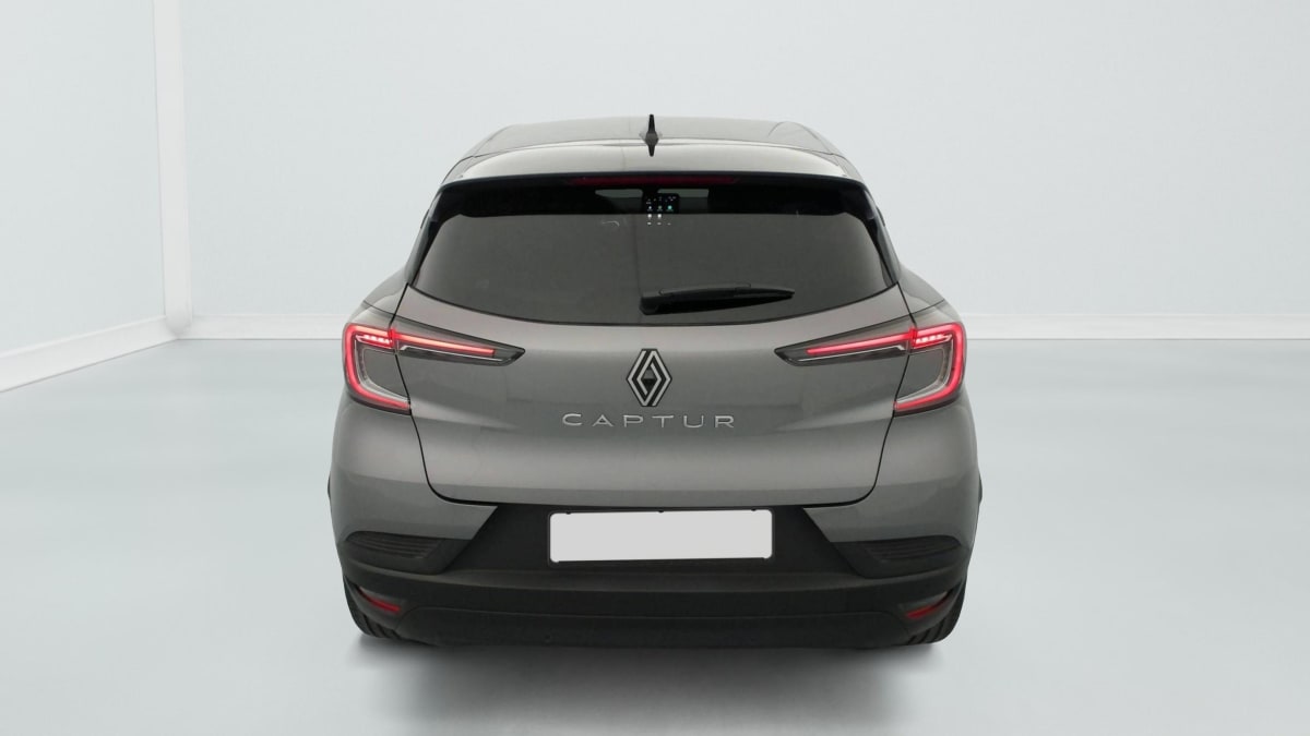 Renault Captur - Image 32