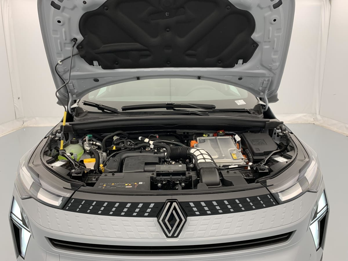 Renault Captur - Image 54