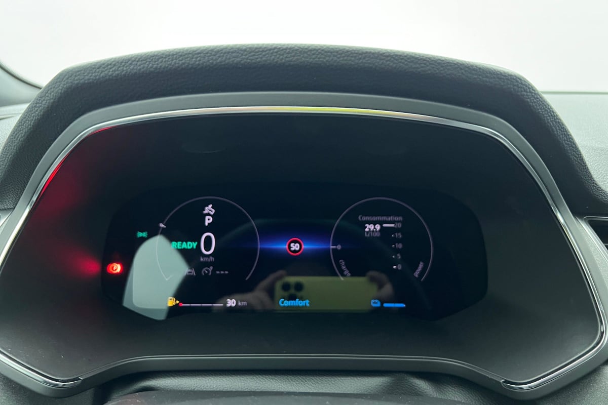 RENAULT CAPTUR E-TECH FULL HYBRID 145 TECHNO