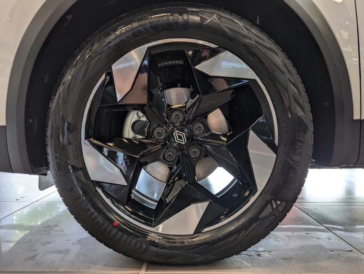 RENAULT CAPTUR CAPTUR MILD HYBRID 160 EDC TECHNO