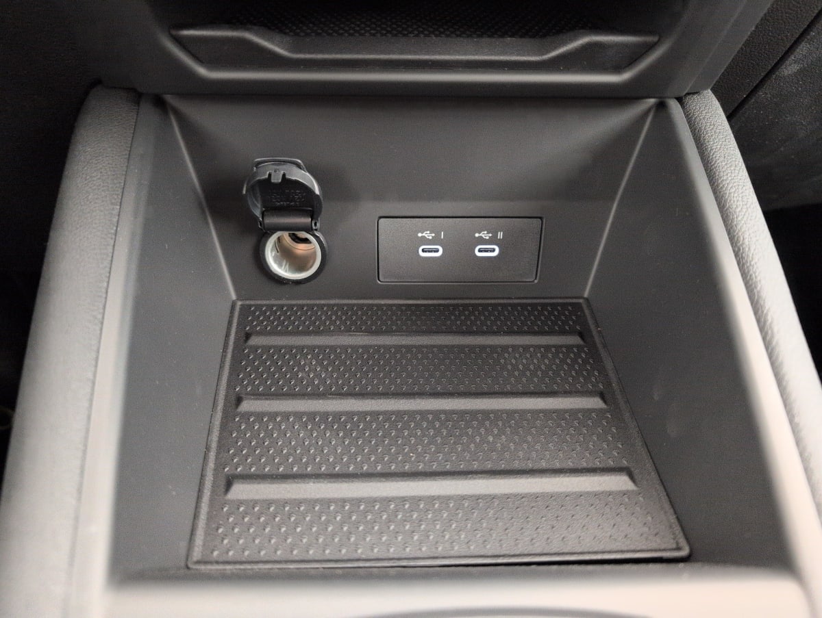 Renault Captur - Image 25
