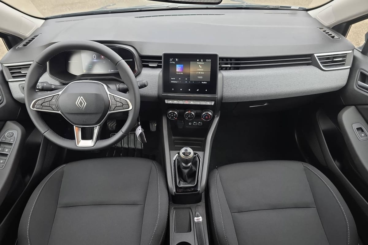 Renault CLIO 5 - Image 38