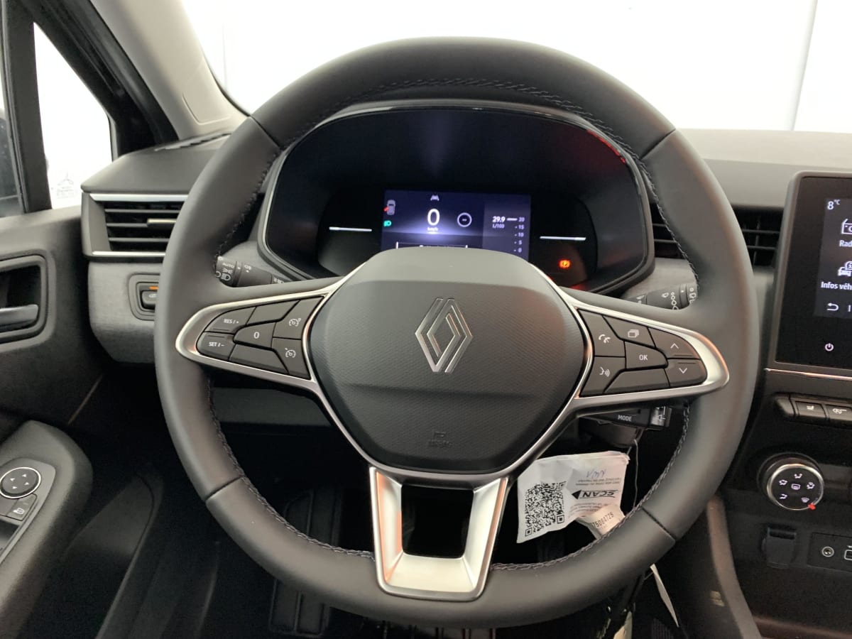 Renault CLIO 5 - Image 15