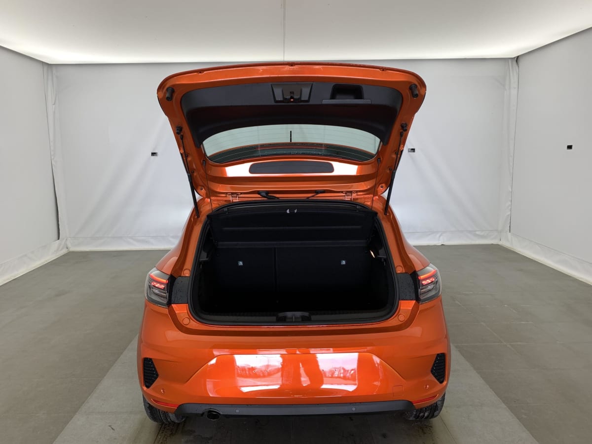 Renault CLIO 5 - Image 12