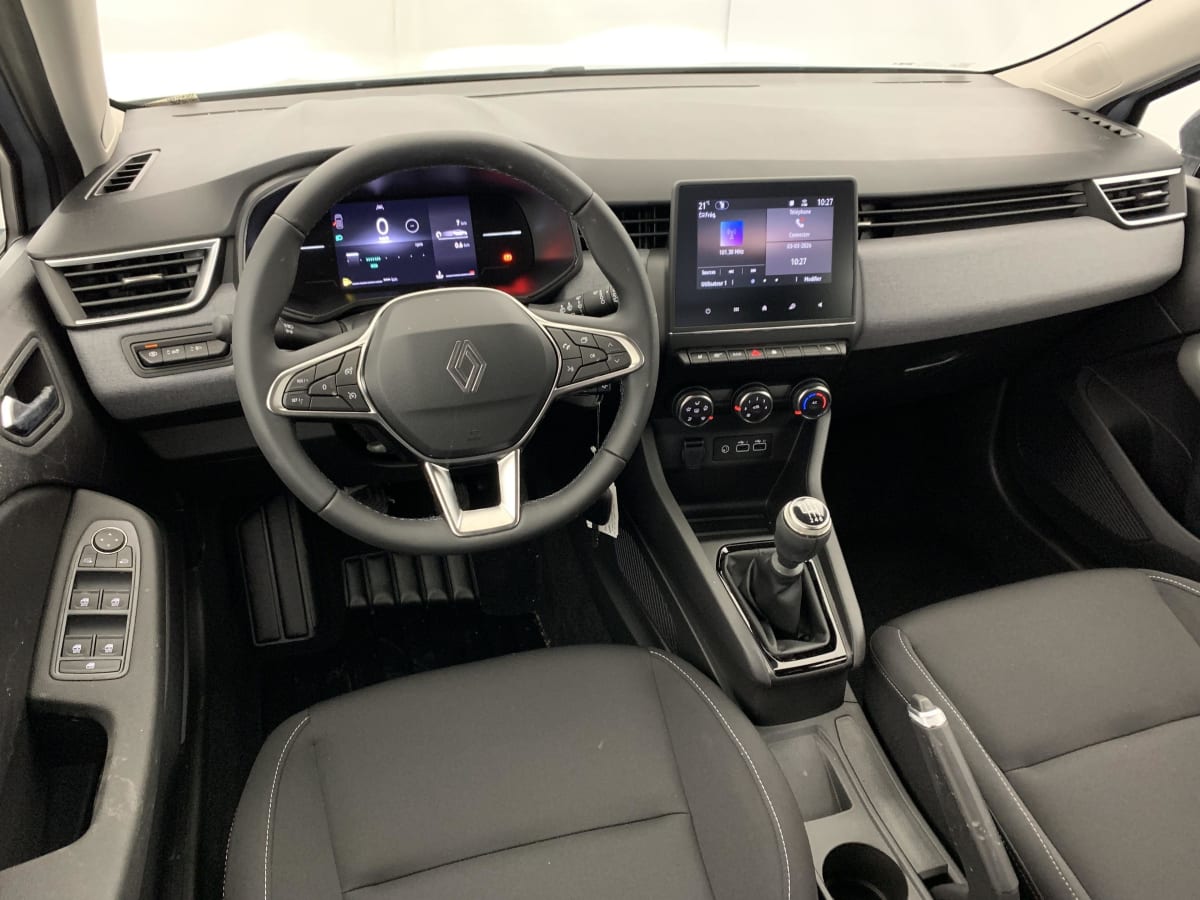 Renault CLIO 5 - Image 14