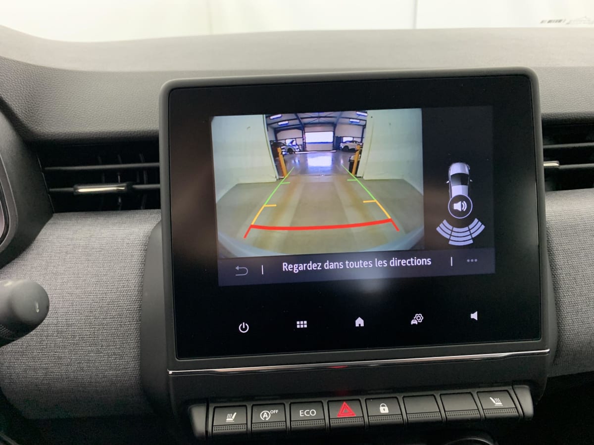 Renault CLIO 5 - Image 17