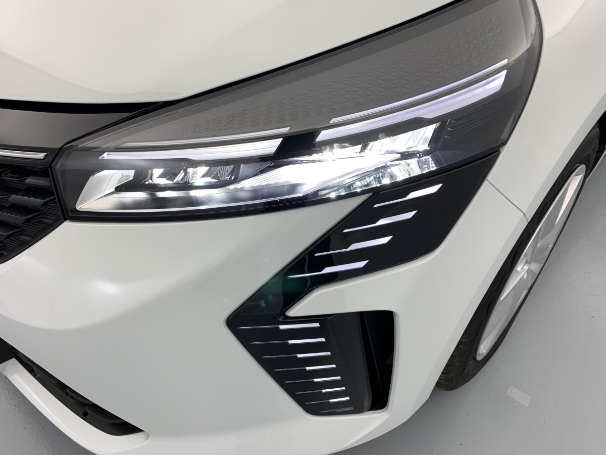 Renault CLIO 5 - Image 24