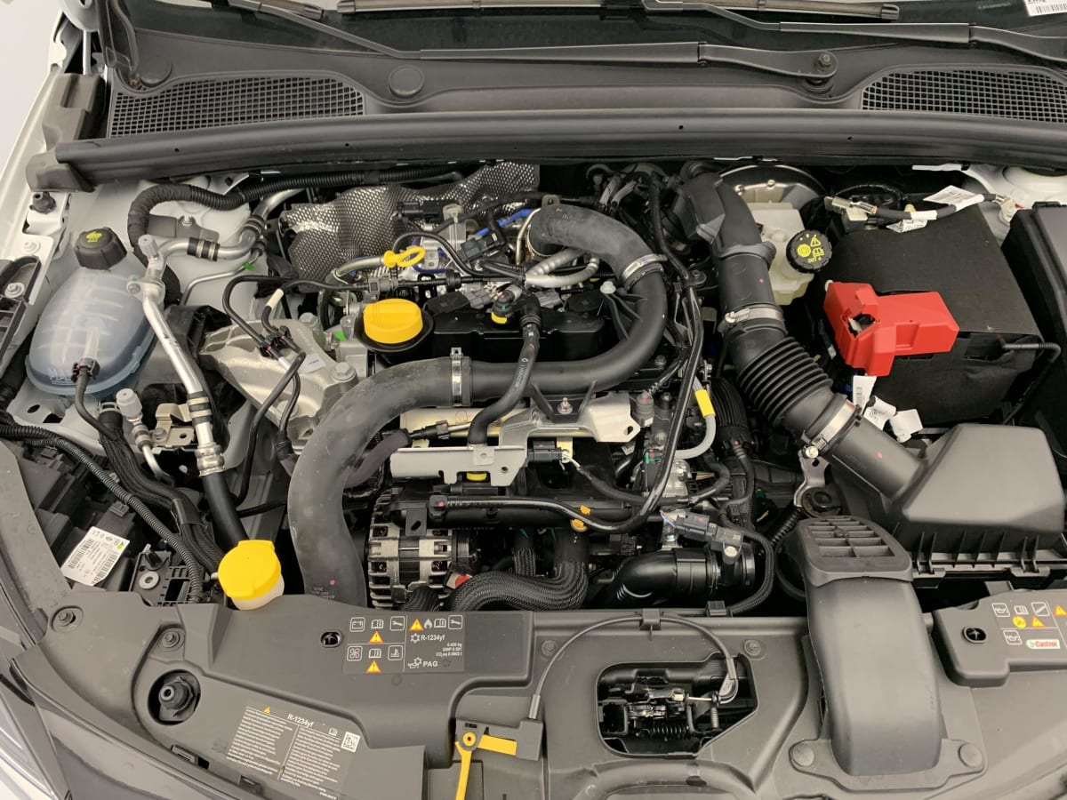 Renault CLIO 5 - Image 23