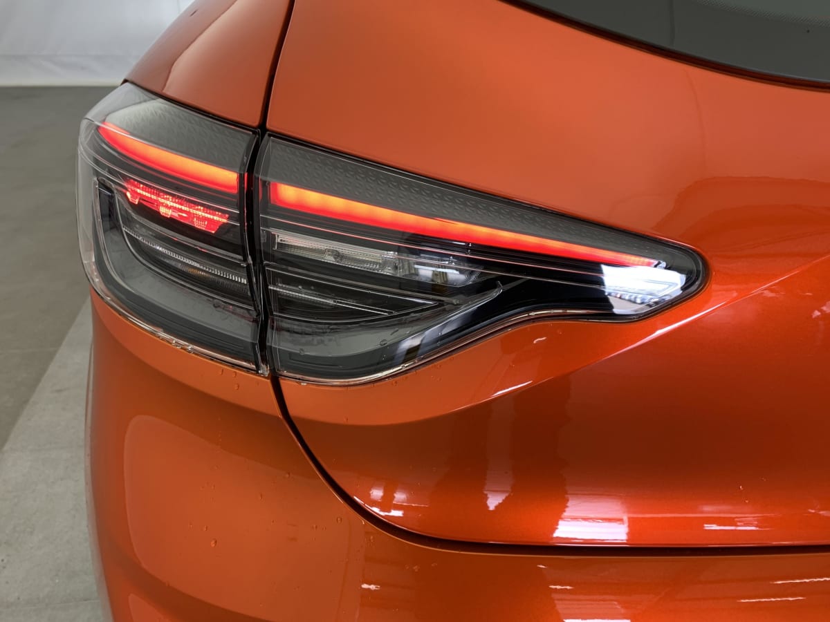 Renault CLIO 5 - Image 11