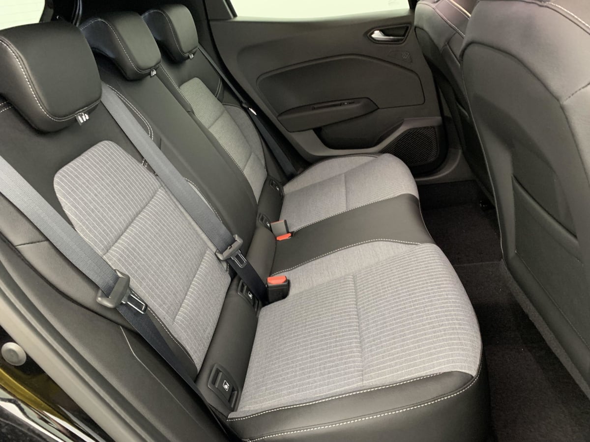 RENAULT CLIO TCE 90 GSR2 TECHNO