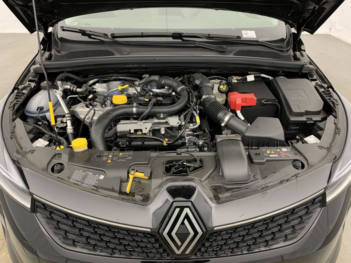 Renault CLIO 5 - Image 22