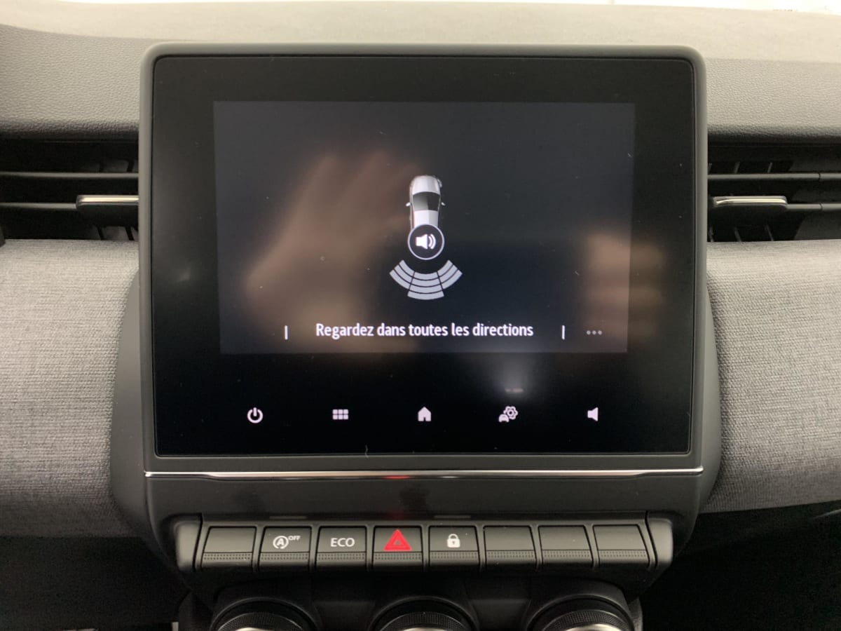 Renault CLIO 5 - Image 16